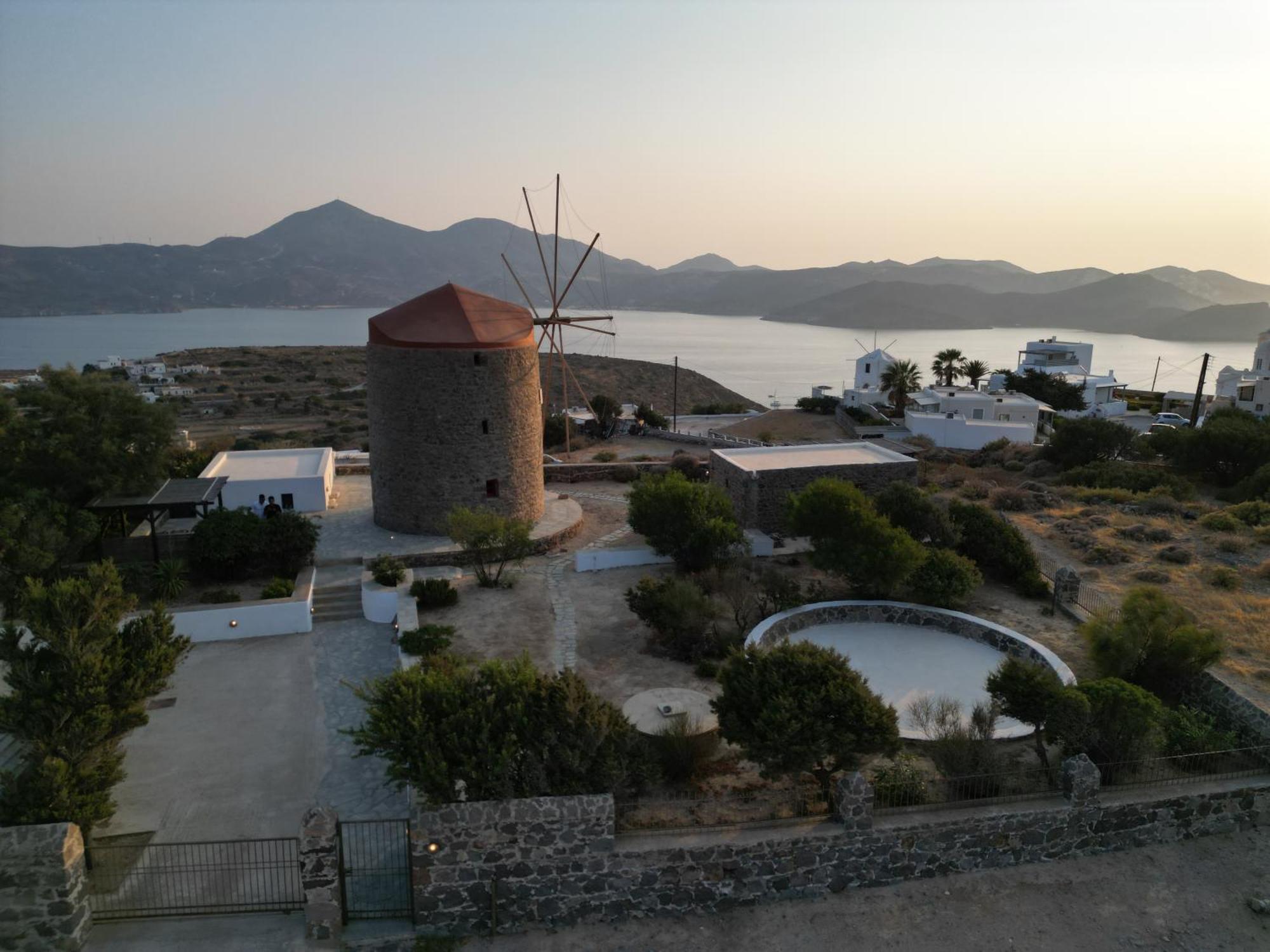 Marketos Windmill And Houses Τρυπητή Εξωτερικό φωτογραφία